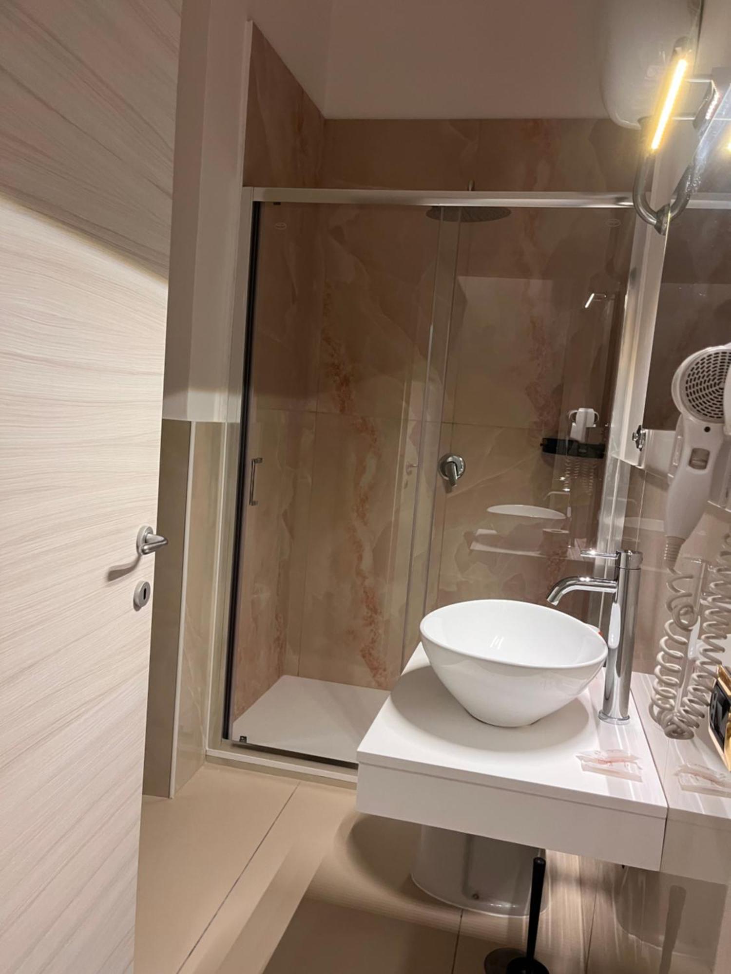Oceania Hotels Napoli Eksteriør bilde
